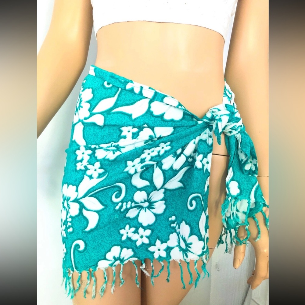 KOKO KNOT Swim Coverup Sarong Hibiscus Green White Tropical Floral Beach OS